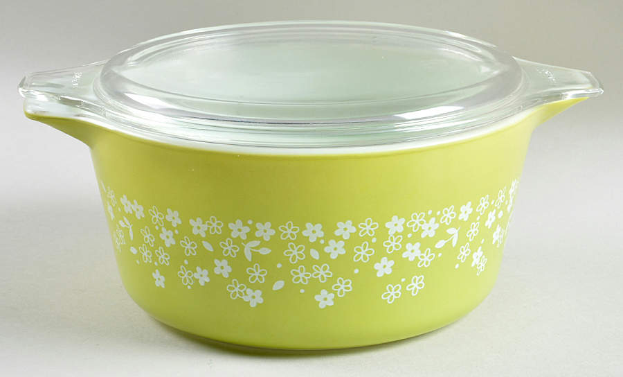 Crazy Daisy (Small Flowers) 1.5 Qt Round Covered Casserole by Pyrex-1