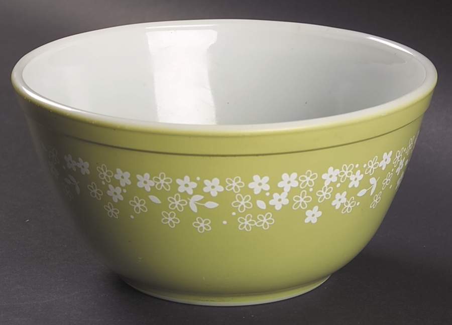 Crazy Daisy (Small Flowers) 7" Mixing Bowl by Pyrex-1