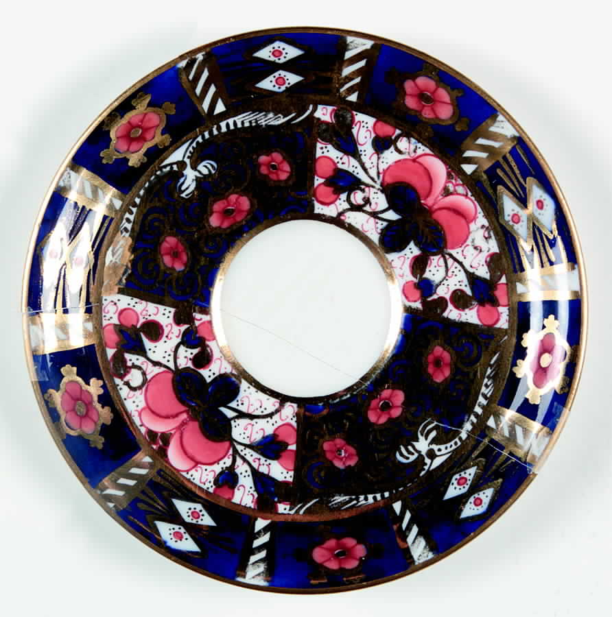 2172 Saucer by Pointons-1