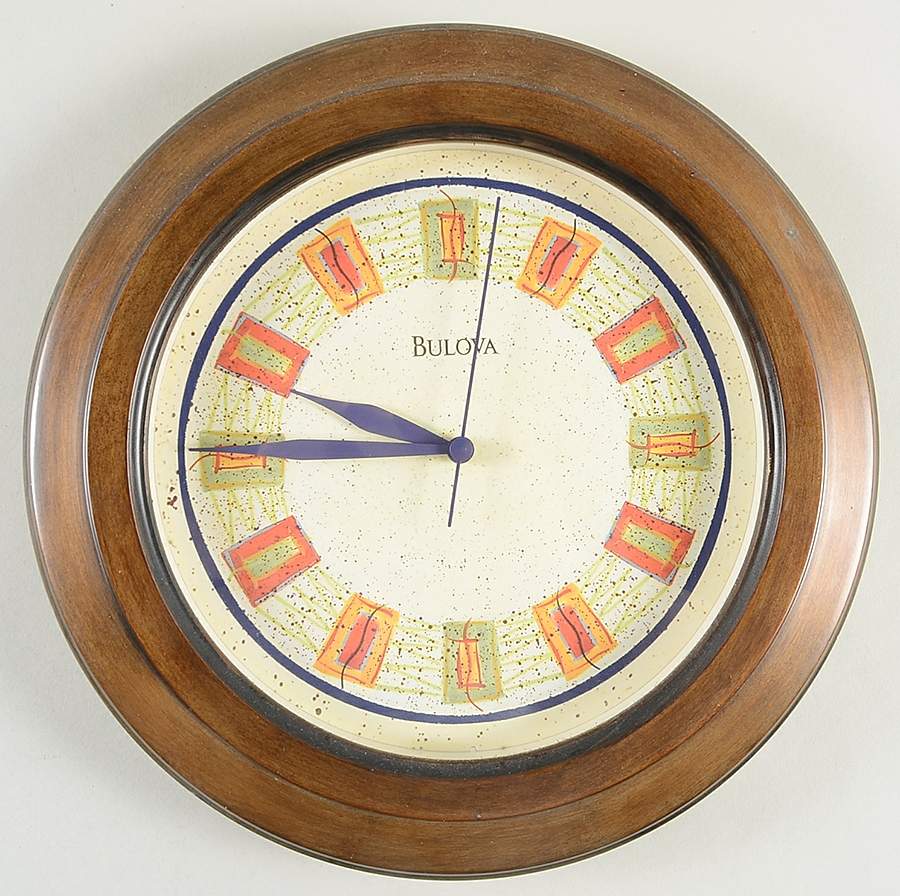 Sedona Hanging Wall Clock by Pfaltzgraff-1