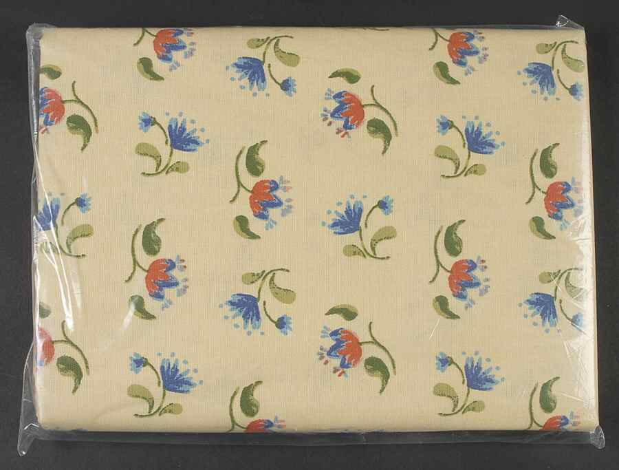 Napoli (Stoneware) 60" x 84" Rectangular Tablecloth by Pfaltzgraff-1