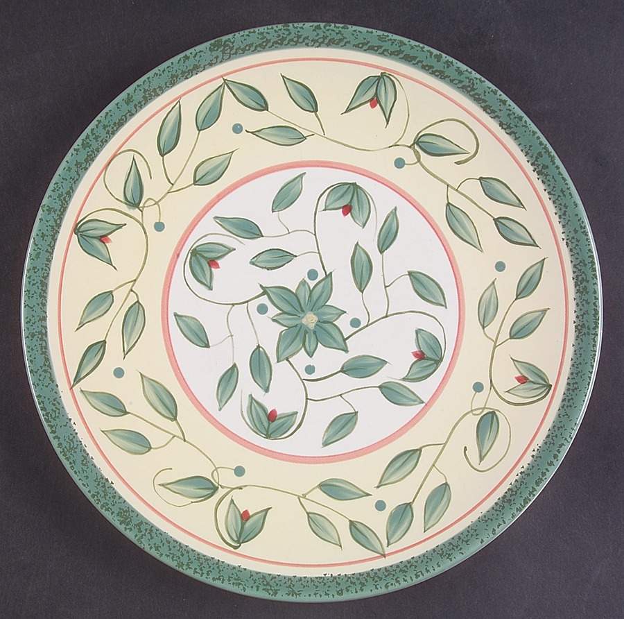 Garden District Luncheon Plate by Pfaltzgraff-1