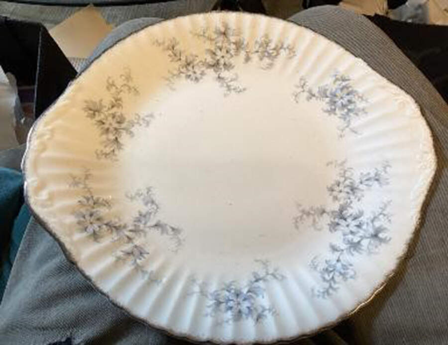 Brides Choice (Fluted) Handled Cake Plate by Paragon-1