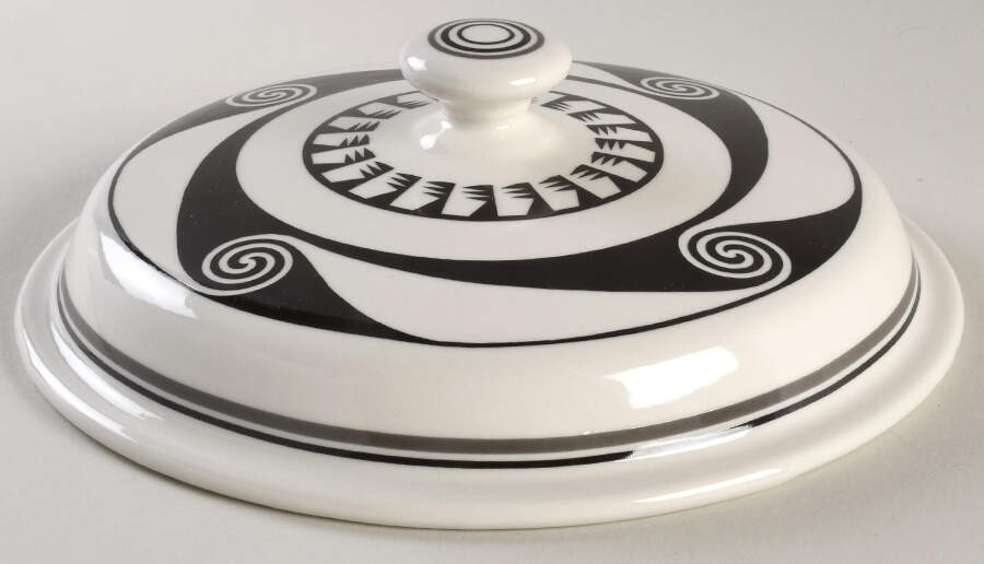 Ancient Mimbreno Black (Replica) Lid for 1.5 Qt Round Casserole by Pipestone-1