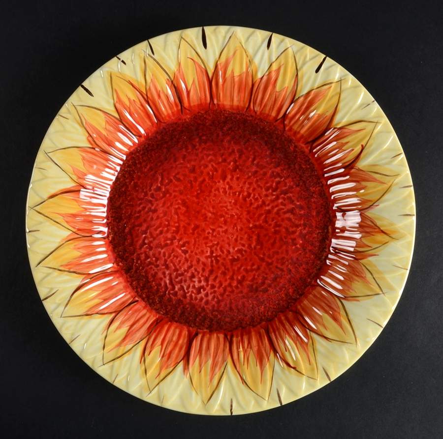 Evening Sun Sculpted Luncheon Plate by Pfaltzgraff-1