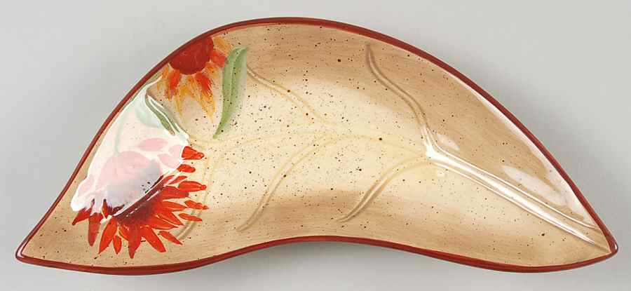 Evening Sun 9" Leaf Dish by Pfaltzgraff-1
