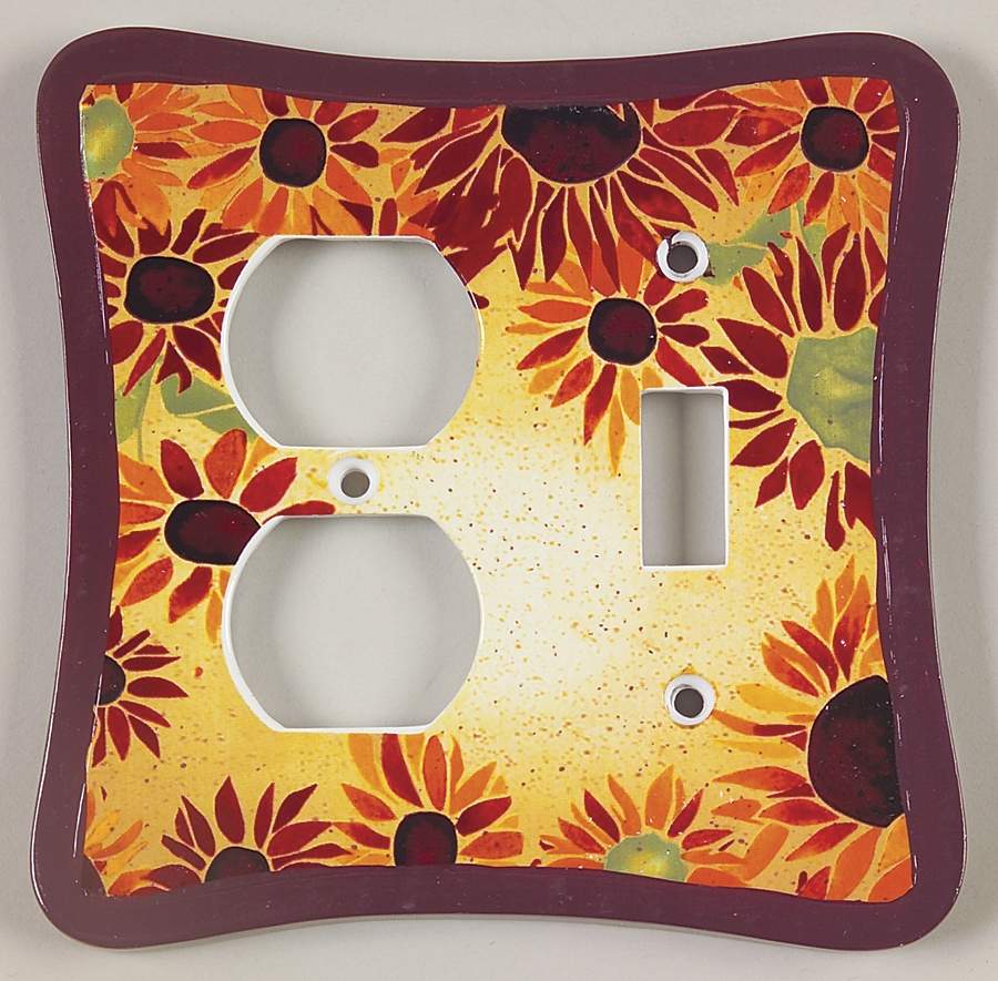 Evening Sun Combination Switchplate-Outlet Cover by Pfaltzgraff-1