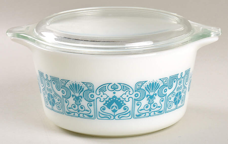 Horizon 1 Qt Round Covered Casserole by Pyrex-1