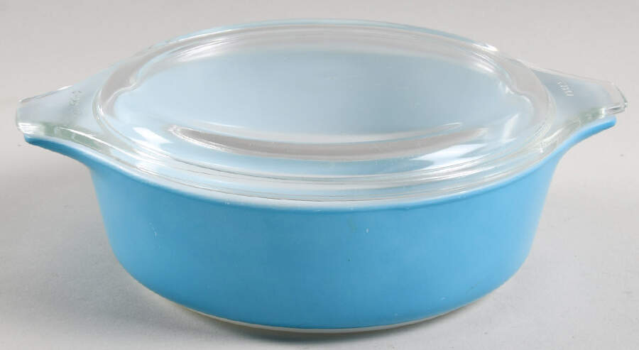 Horizon 1 Pt Round Covered Casserole by Pyrex-1