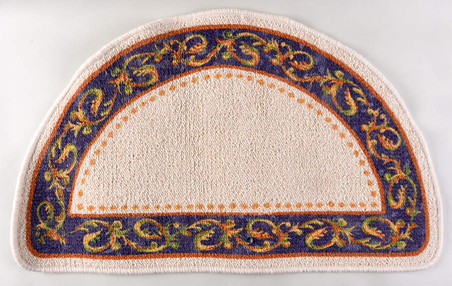 Villa Della Luna Slice Rug by Pfaltzgraff-1