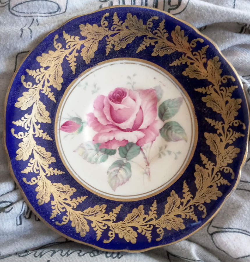 G7048-3 Saucer by Paragon-1