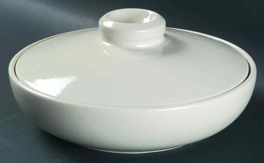 Sicilia Covered Casserole by Pottery Barn China-1