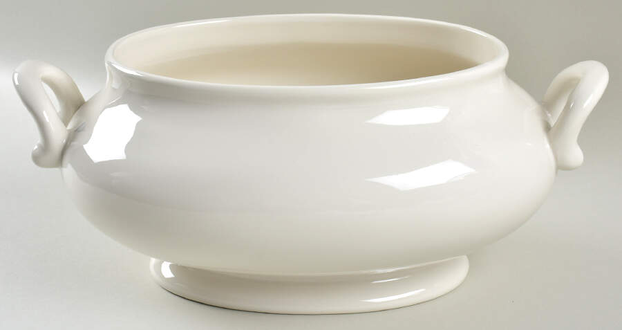 Sausalito Blanca (White) Oval Tureen No Lid by Pottery Barn China-1