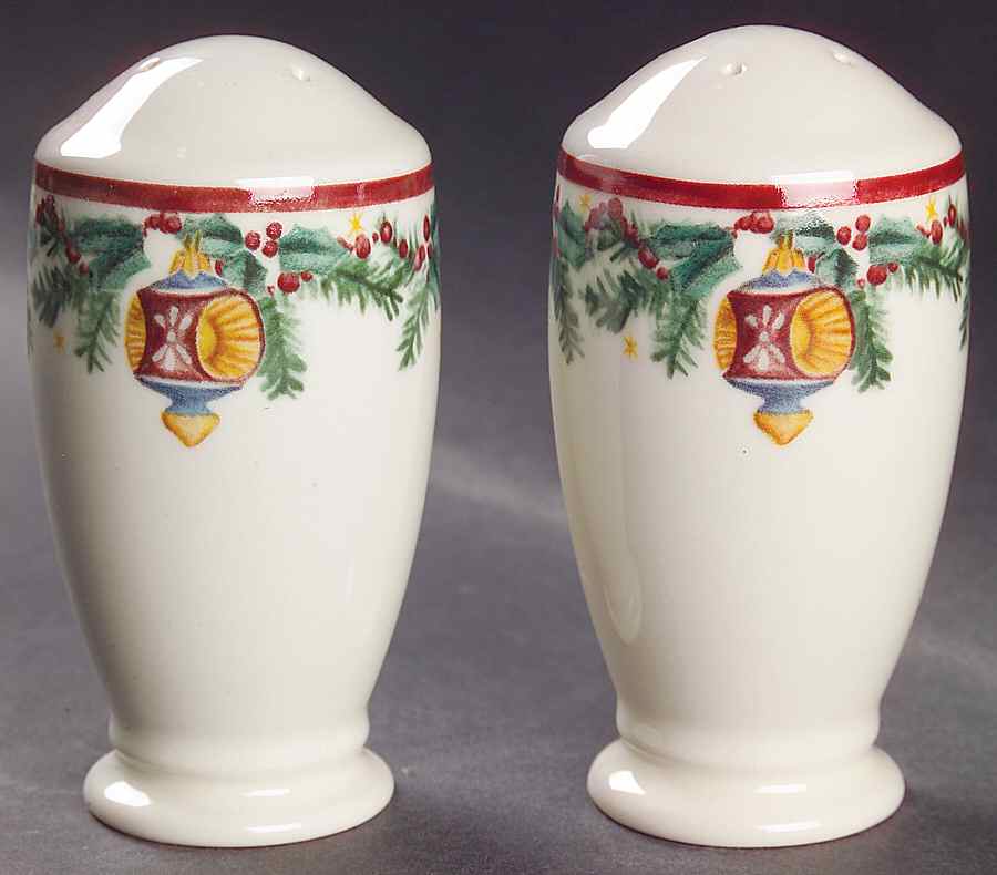 Holiday Garland Salt & Pepper Set by Pfaltzgraff-1