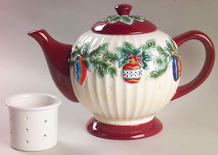 Holiday Garland Teapot & Lid with Infuser by Pfaltzgraff-1