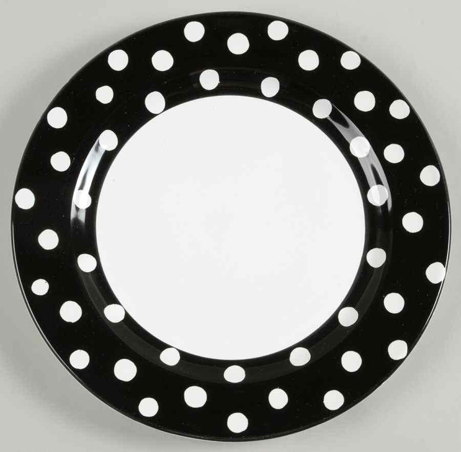 Daisy Accent Dinner Plate by Presenttense-1
