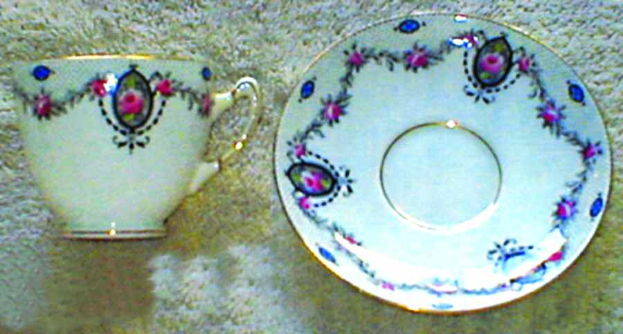 Wyndham, The Footed Cup & Saucer Set by Paragon-1