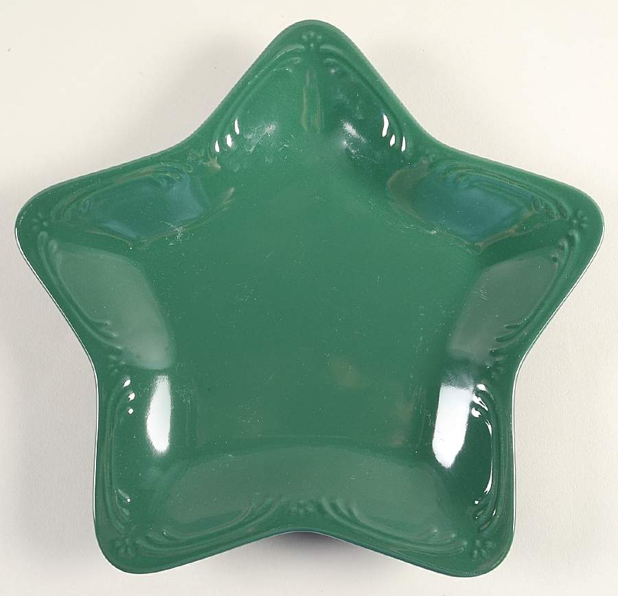 Winterberry Emerald (Green) Medium Star Shaped Dish by Pfaltzgraff-1