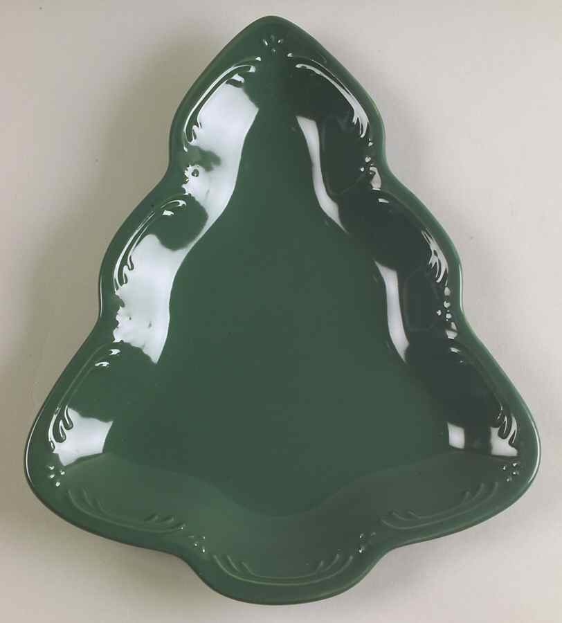 Winterberry Emerald (Green) 1 Part Medium Tree Shaped Dish by Pfaltzgraff-1