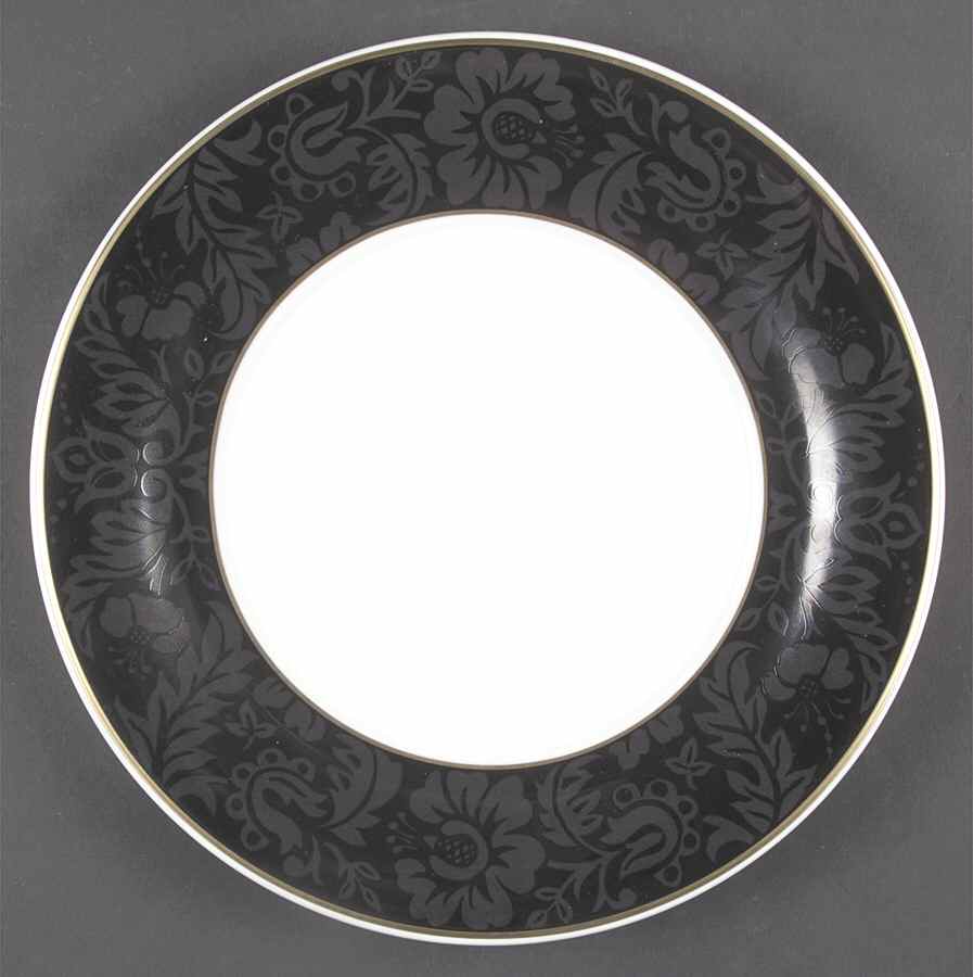 Tuxedo Dinner Plate by Porta-1