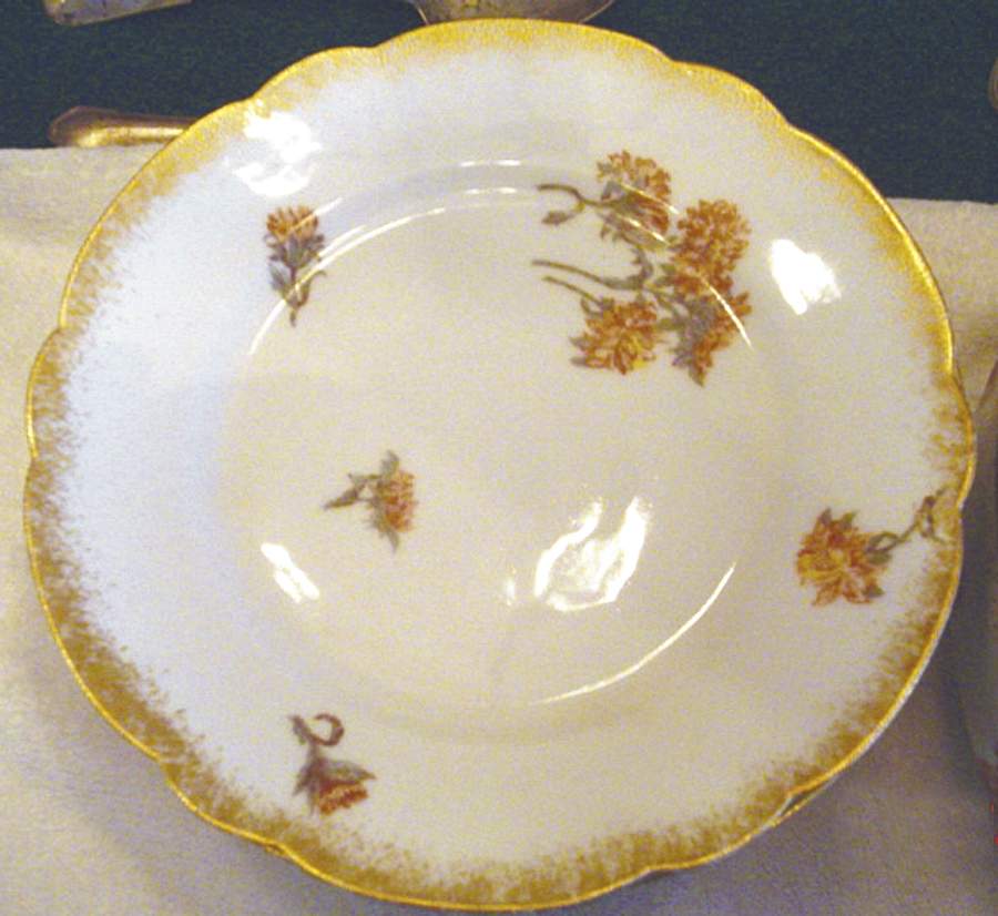 PHL32 Dinner Plate by P H Leonard-1