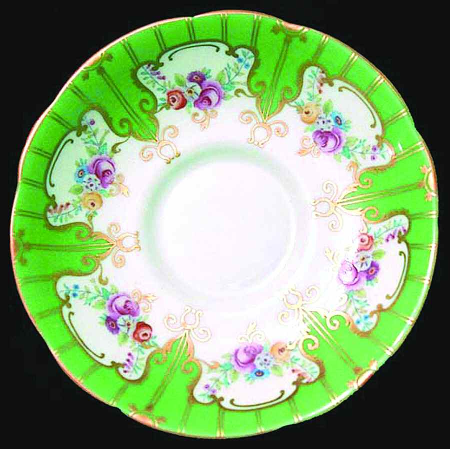 1387 Saucer by Paragon-1