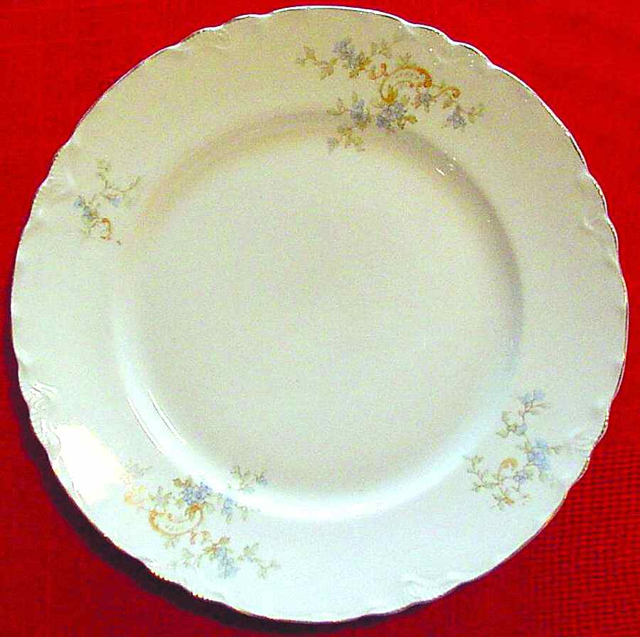 POP224 Luncheon Plate by Pope Gosser-1