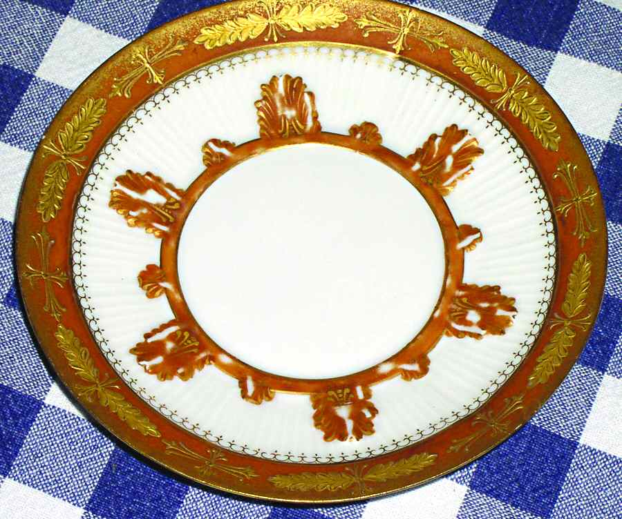 PL41 Saucer by Porcelaine Limousine-1