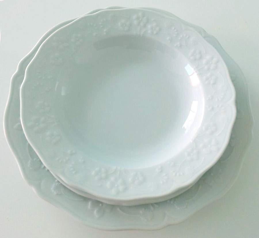 Primavere Dinner Plate by Porcelaine de Sologne-1
