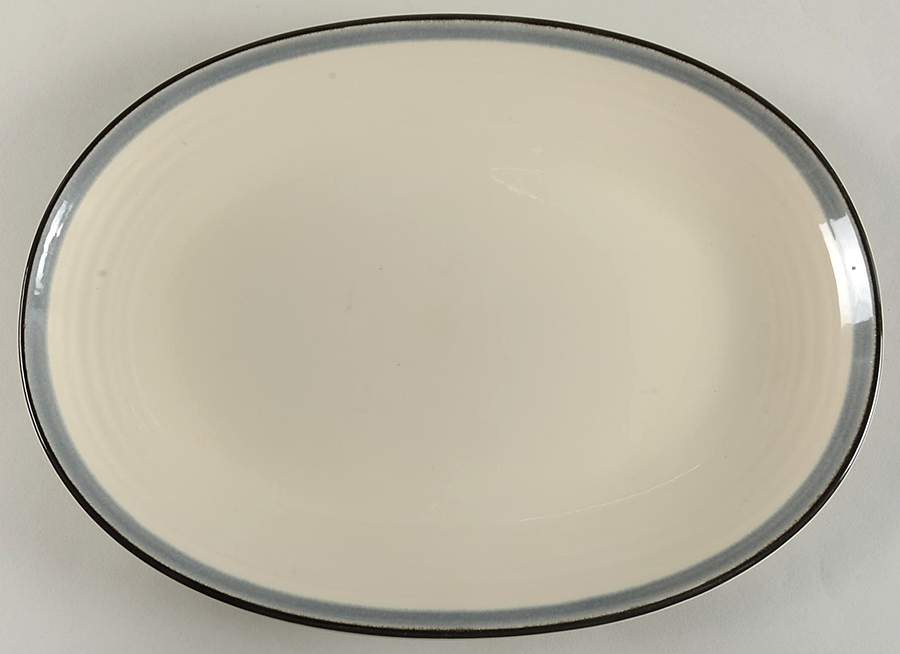 PFA59 14" Oval Serving Platter by Pfaltzgraff-1