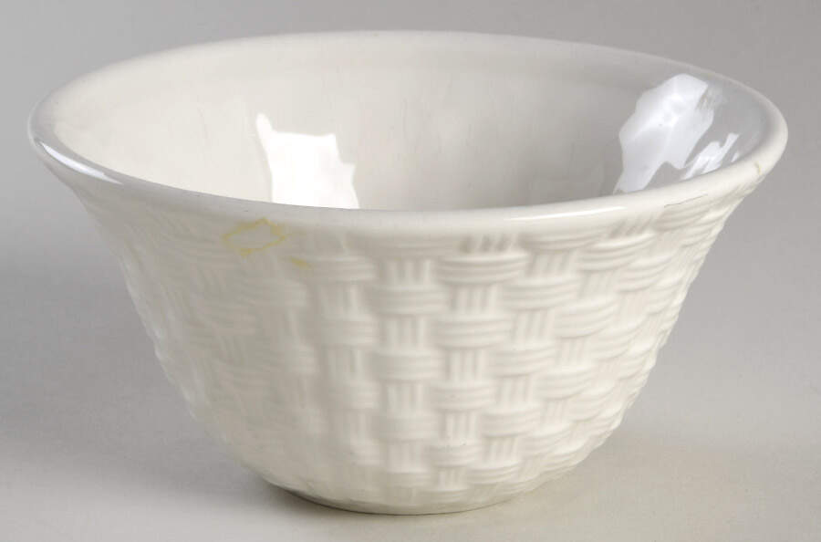 Pastel Pure White Soup/Cereal Bowl by Pfaltzgraff-1