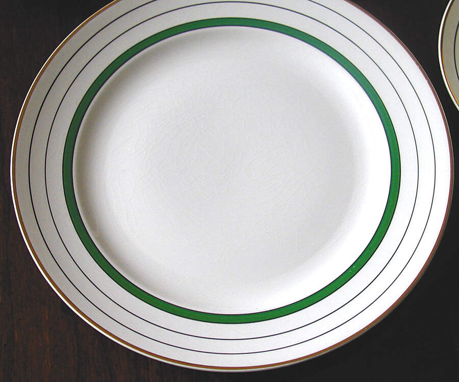 POP226 Green Luncheon Plate by Pope Gosser-1