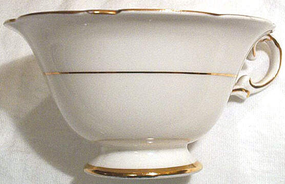 A4001-9 Footed Cup by Paragon-1