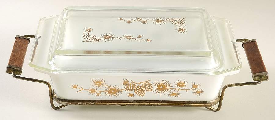 Golden Pine 2 Quart Rectangular Covered Casserole by Pyrex-1