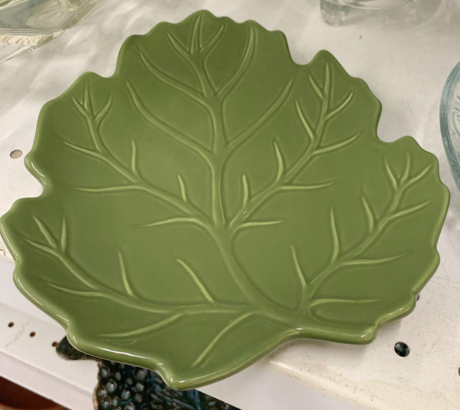 Leaf Plates 8" Leaf Plate by Pfaltzgraff-1