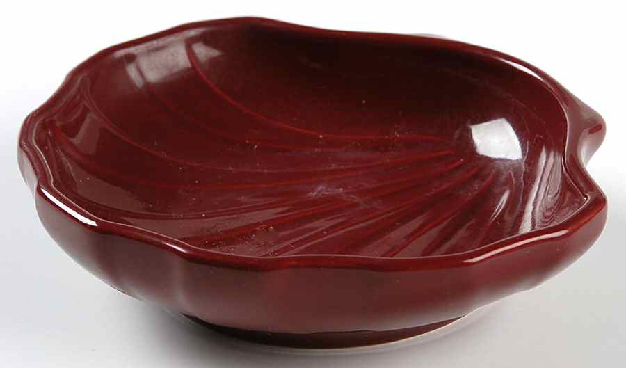 Solid Color Berry (Dark Pink) Shell Shaped Dish by Pfaltzgraff-1