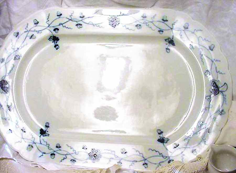 PHL33 19" Oval Serving Platter by P H Leonard-1