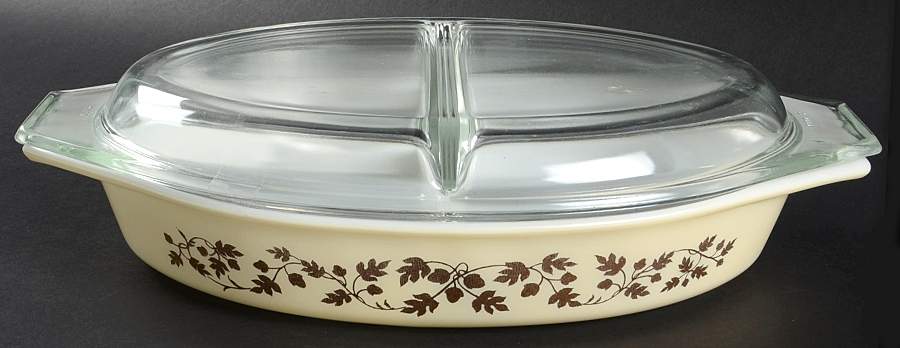 Gold Acorn 12" Oval Covered Divided Vegetable (ODV12 Base) by Pyrex-1