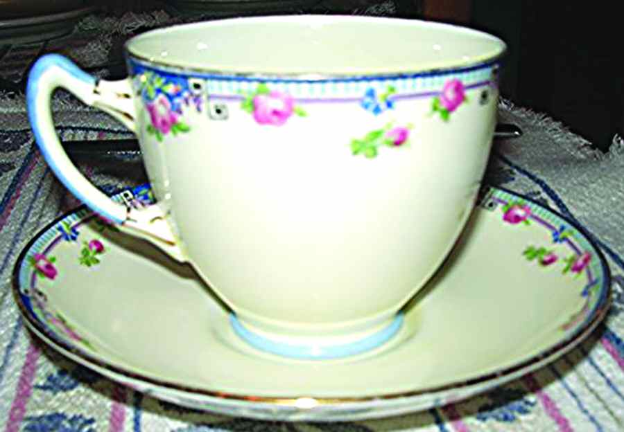 X1785 Footed Cup & Saucer Set by Paragon-1