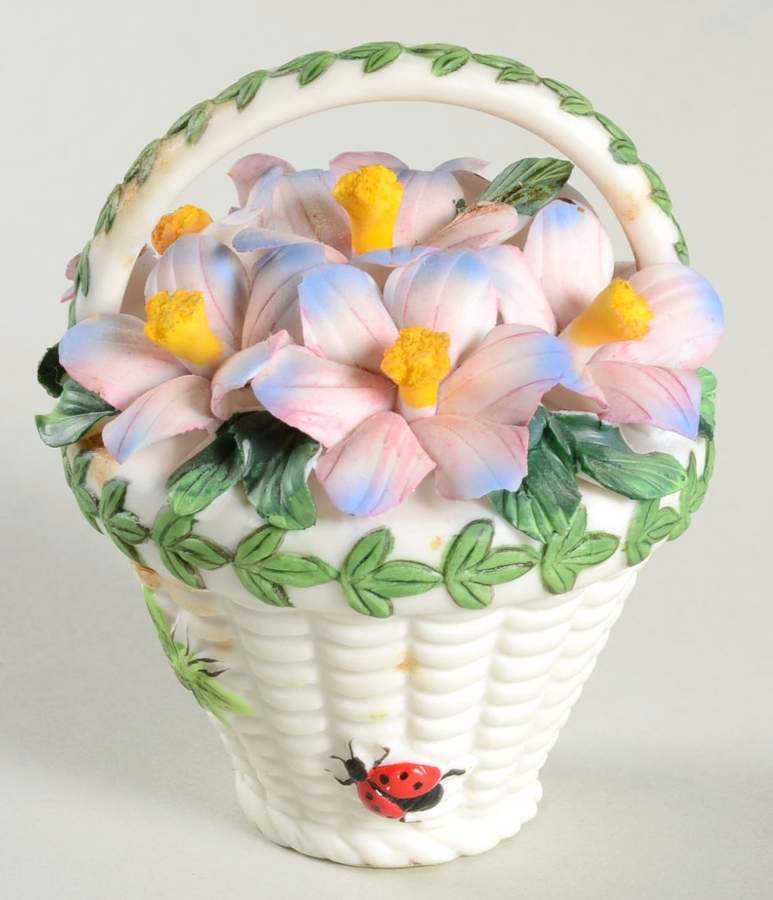 Botanic Garden Clematis Floral Basket by Portmeirion-1