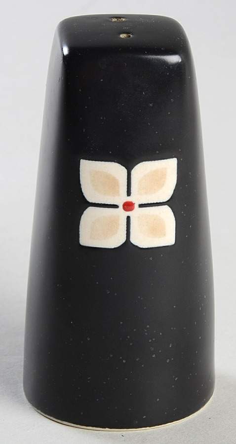 Eastside Pepper Shaker by Pfaltzgraff-1