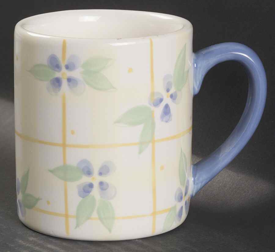 Floral Breeze Mug by Pfaltzgraff-1