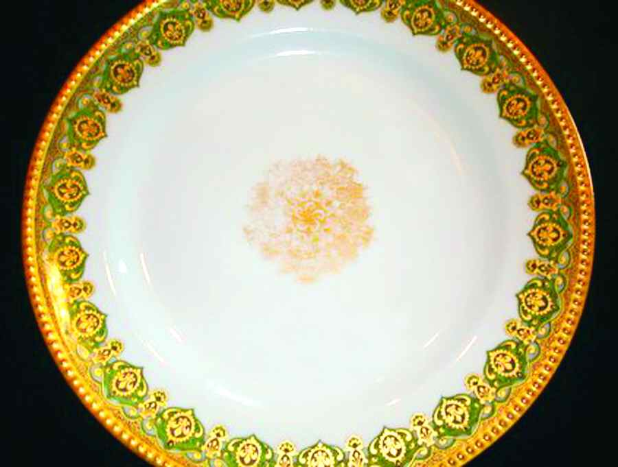 POY492 Luncheon Plate by Jean Pouyat-1