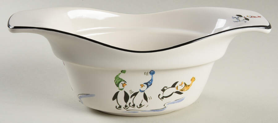 Penguin Skate Gravy Server by Pfaltzgraff-1