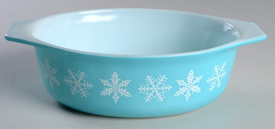 Snowflake Turquoise 1.5 Quart Oval Covered Casserole No Lid by Pyrex-1