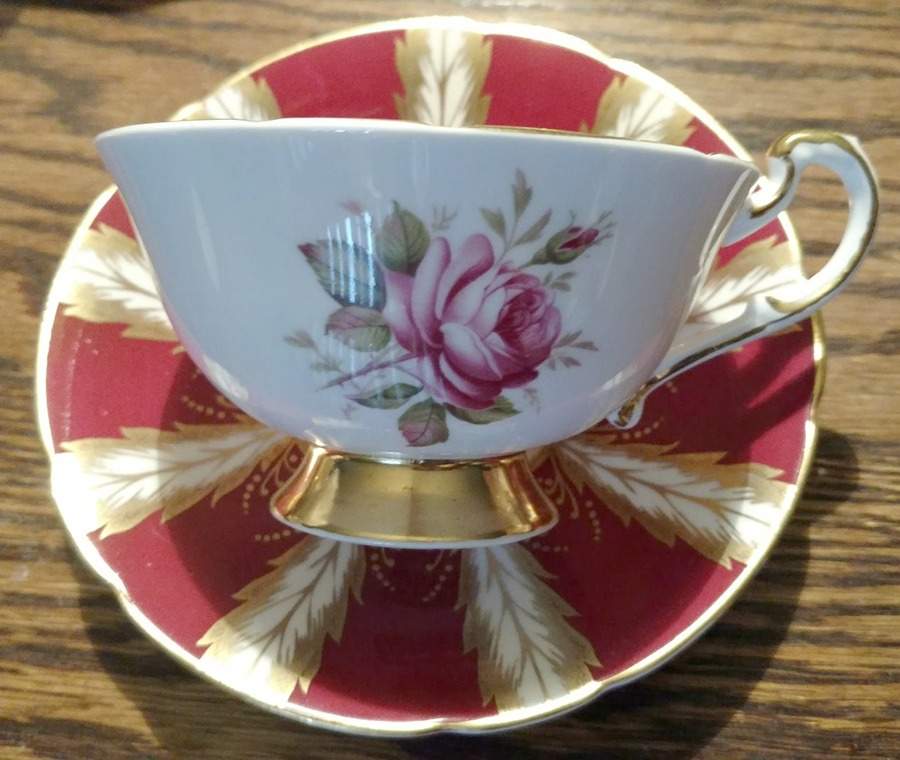 E176 Footed Cup & Saucer Set by Paragon-1