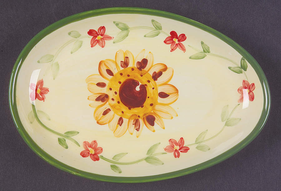 Daybreak 6" Egg Shape Plate by Pfaltzgraff-1