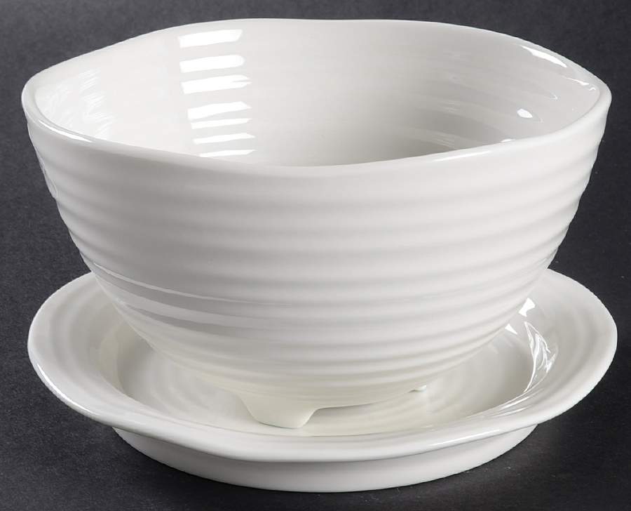 Sophie Conran White Pierced Berry Bowl and Underplate by Portmeirion-1