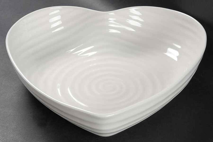 Sophie Conran White 10" Heart Shaped Bowl by Portmeirion-1