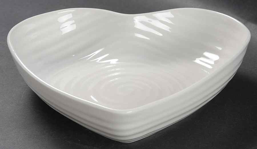 Sophie Conran White 7" Heart Shaped Bowl by Portmeirion-1